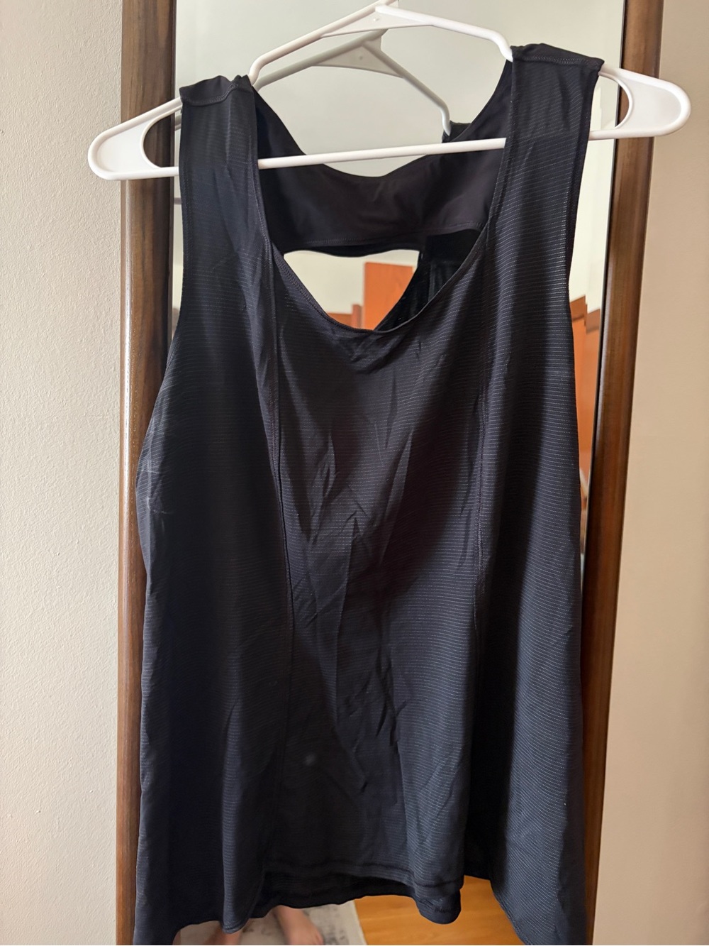 Lululemon Black Sleeveless Athletic Tank Top